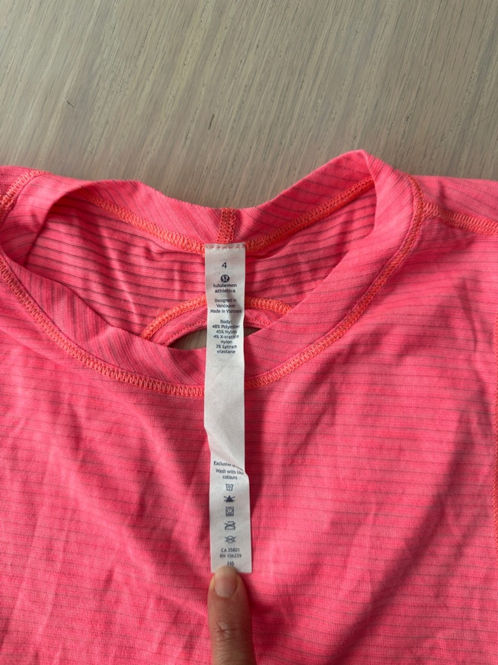Lululemon Orange Cross-Back Tank Top size 4 - Picture 3 of 3